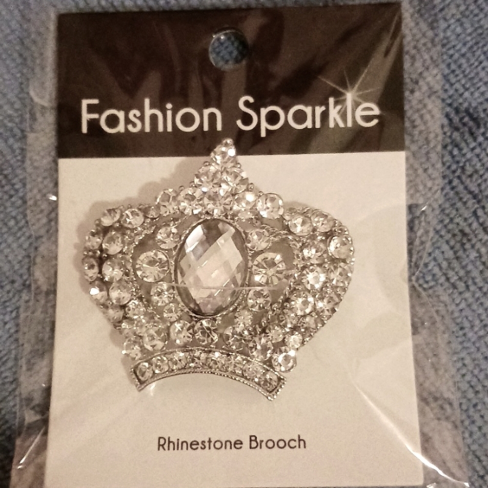 Brooch